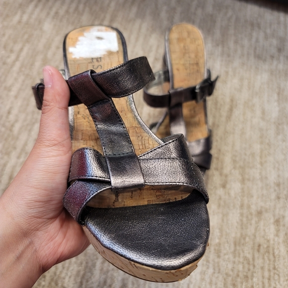 Guess Cork Wedge - Picture 3 of 10